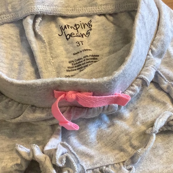 4 Shorts Bundle - Picture 2 of 9